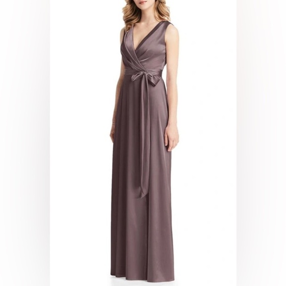 NWT Jenny Packham Stretch Wrap Dress in French Truffle Size 6 - Picture 1 of 11